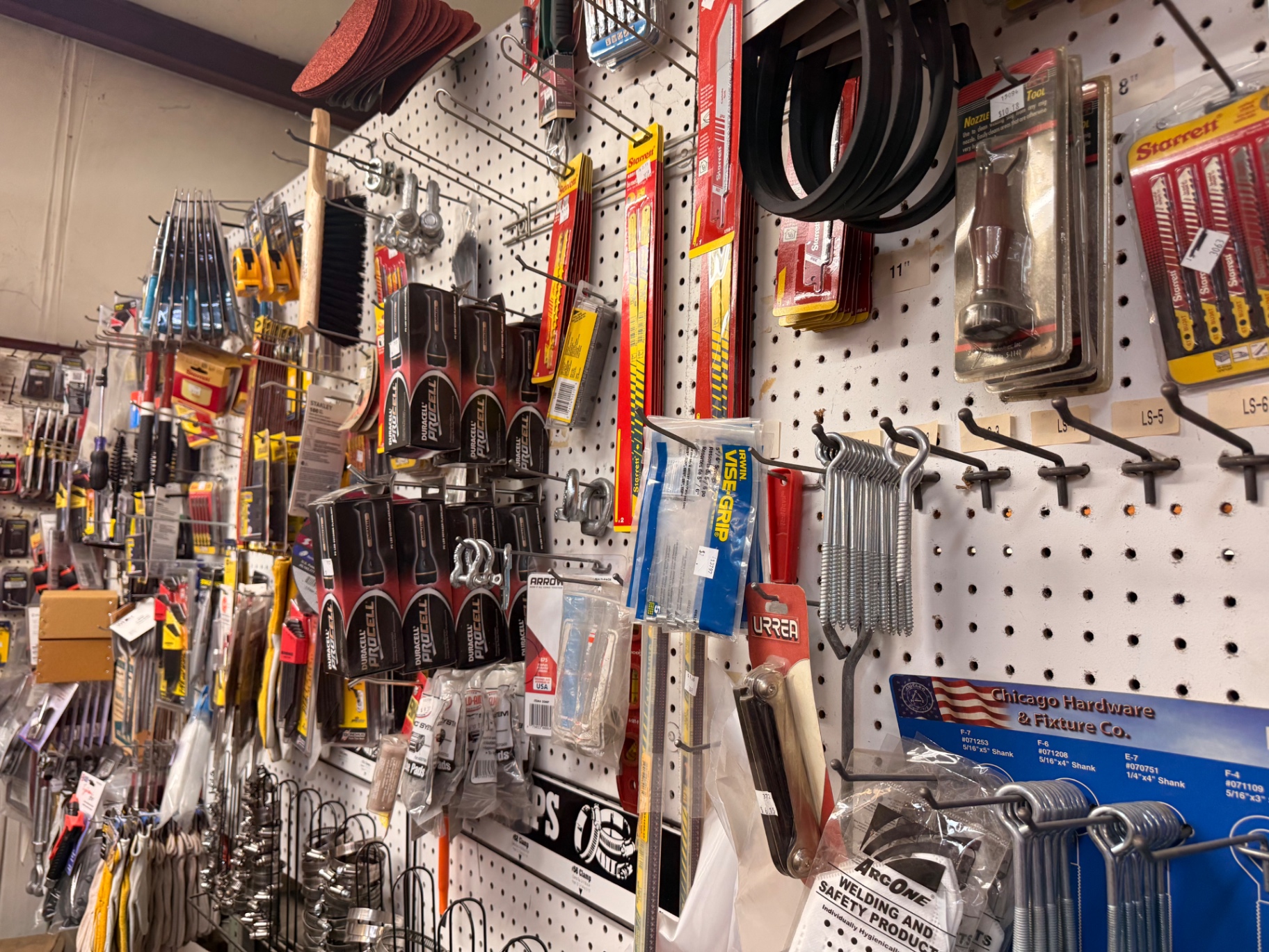 Tool wall — abrasives, blades & brushes